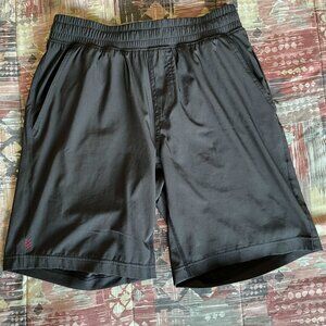 Rhone 9" Mako Short Unlined Black